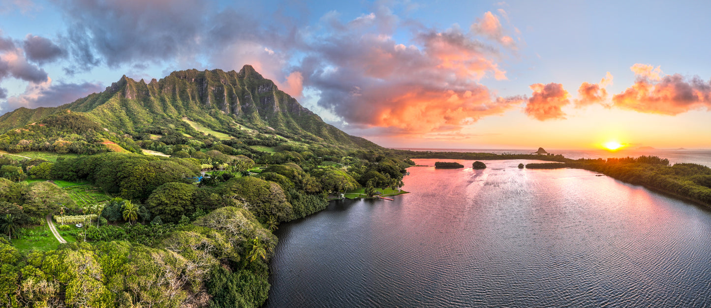 Ko'olau's Morning Majesty